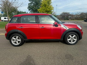MINI Countryman thumbnail