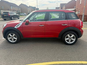 MINI Countryman thumbnail