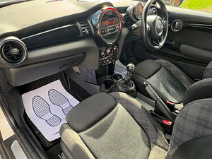 MINI Hatch thumbnail
