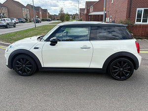 MINI Hatch thumbnail