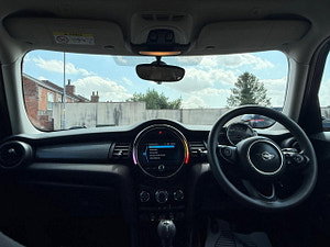 MINI Hatch thumbnail