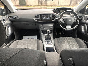 Peugeot 308 thumbnail