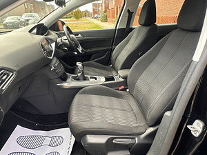 Peugeot 308 thumbnail