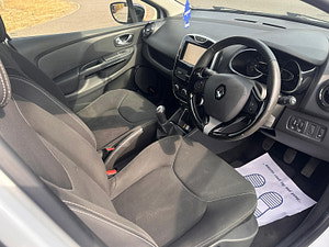 Renault Clio thumbnail