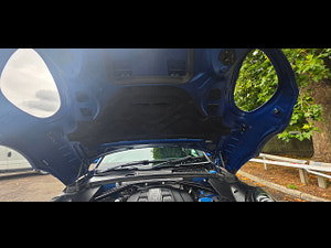 Porsche Macan thumbnail