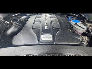 Porsche Macan thumbnail