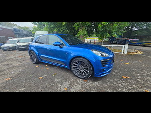 Porsche Macan thumbnail