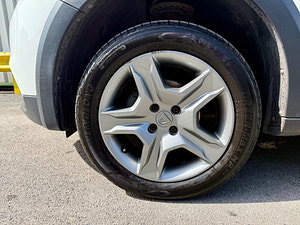 Dacia Sandero Stepway thumbnail