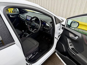 Ford Puma thumbnail