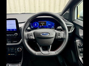 Ford Puma thumbnail