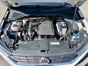 Volkswagen T-Roc thumbnail