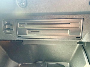 Volkswagen T-Roc thumbnail