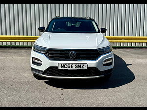 Volkswagen T-Roc thumbnail