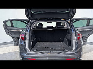 Alfa Romeo Stelvio thumbnail