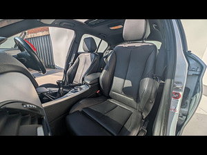 BMW 1 Series thumbnail