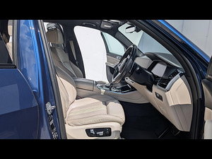 BMW X5 thumbnail