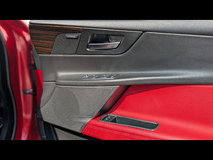 Jaguar XE thumbnail