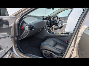 Jaguar XE thumbnail
