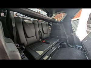 Land Rover Discovery Sport thumbnail