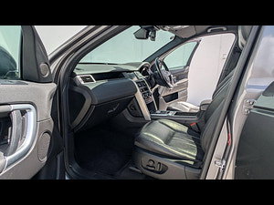 Land Rover Discovery Sport thumbnail
