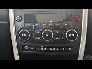 Land Rover Discovery Sport thumbnail