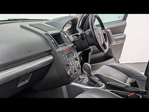 Land Rover Freelander 2 thumbnail