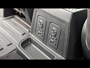Land Rover Freelander 2 thumbnail