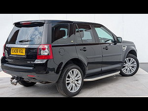 Land Rover Freelander 2 thumbnail