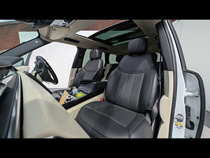 Land Rover Range Rover thumbnail