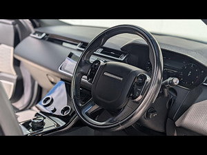 Land Rover Range Rover Velar thumbnail
