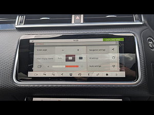 Land Rover Range Rover Velar thumbnail