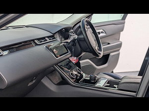 Land Rover Range Rover Velar thumbnail
