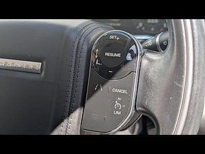 Land Rover Range Rover Evoque thumbnail