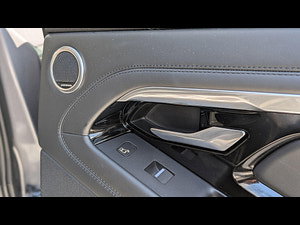 Land Rover Range Rover Evoque thumbnail