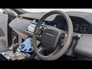 Land Rover Range Rover Evoque thumbnail
