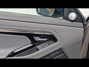 Land Rover Range Rover Evoque thumbnail