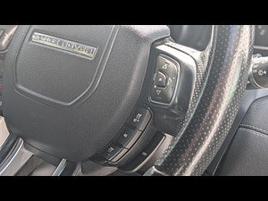 Land Rover Range Rover Evoque thumbnail