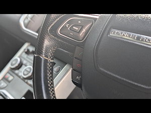 Land Rover Range Rover Evoque thumbnail