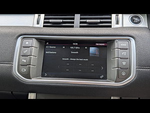 Land Rover Range Rover Evoque thumbnail