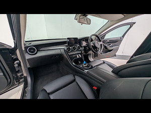 Mercedes-Benz C Class thumbnail
