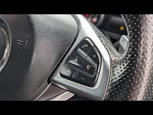 Mercedes-Benz CLA thumbnail