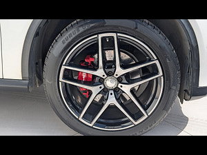 Mercedes-Benz GLE thumbnail