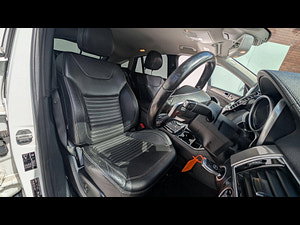 Mercedes-Benz GLE thumbnail