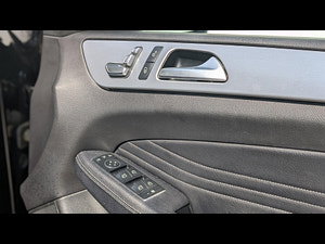 Mercedes-Benz GLE thumbnail