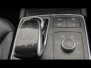 Mercedes-Benz GLE thumbnail