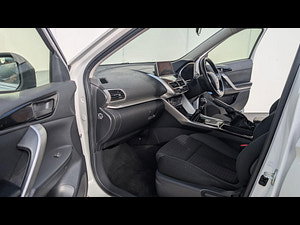 Mitsubishi Eclipse Cross thumbnail