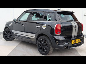 MINI Countryman thumbnail