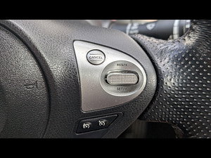 Nissan 370 Z thumbnail