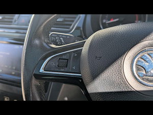 Skoda Rapid Spaceback thumbnail
