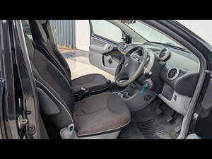 Peugeot 107 thumbnail